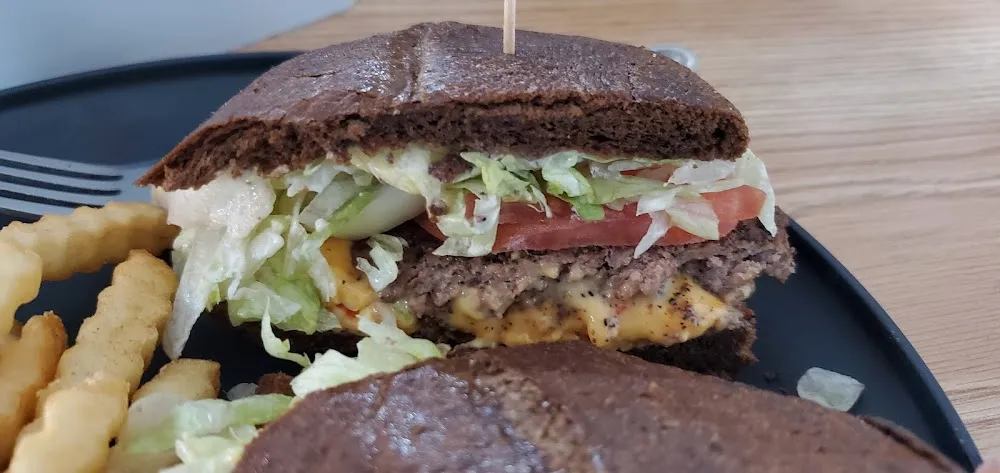 Ross Burger with Fries